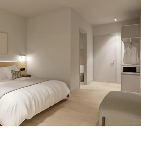 La Palloza 4*