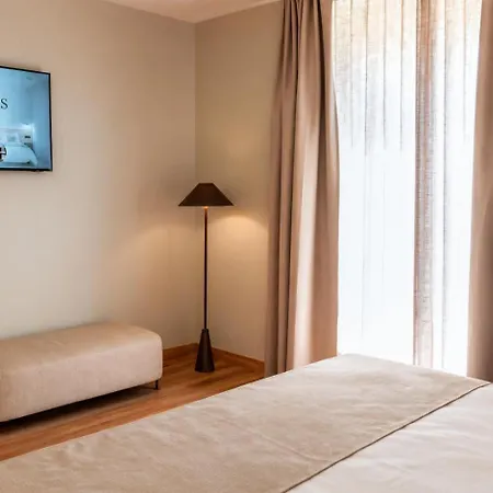 Ξενοδοχείο La Palloza 4*